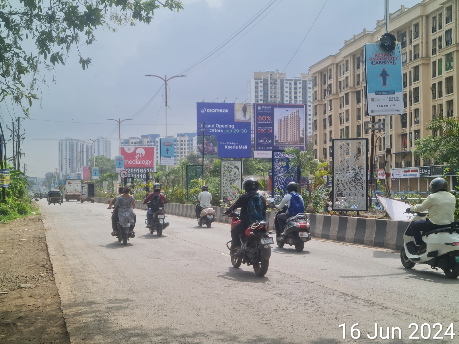 Thane Kalyan Shil Road Nr Khidkali Mandir LHS hoarding